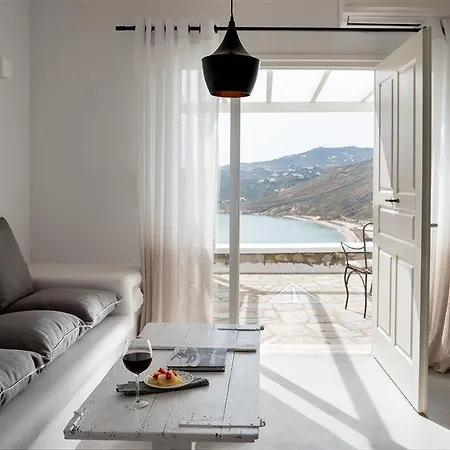 Cova Mykonos Elia (Mykonos)