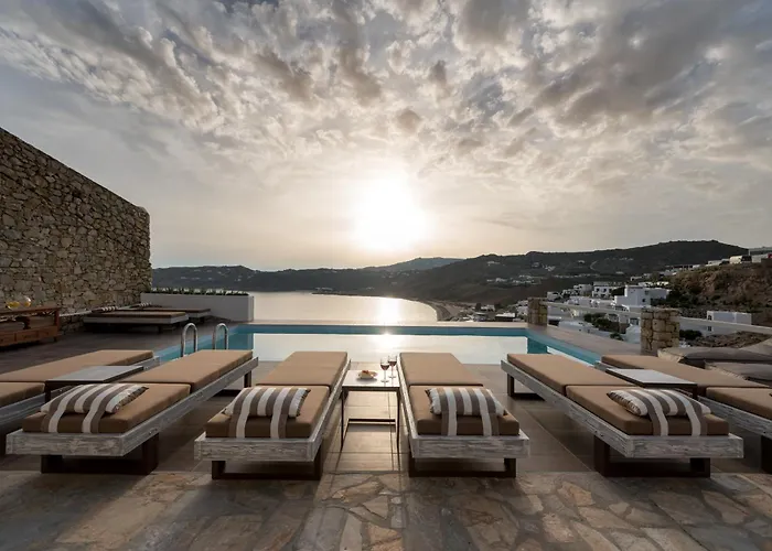 Hotel apartamentowy Cova Mykonos 4*