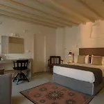 Cova Mykonos Ελιά