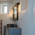 아파트호텔 Cova Mykonos 4*