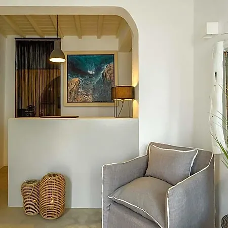 Aparthotel Cova Mykonos 4*