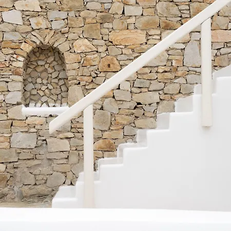 Cova Mykonos 公寓式酒店 4*