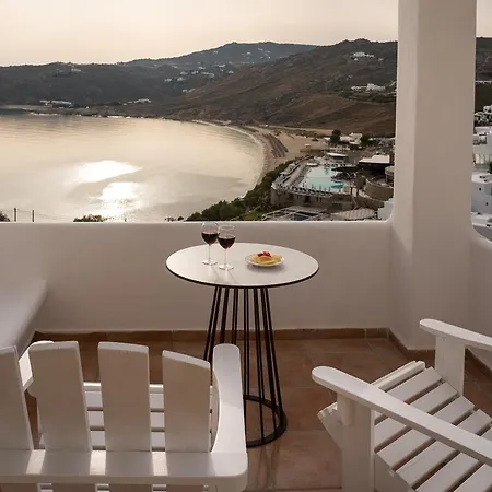 Cova Mykonos 公寓式酒店 4*