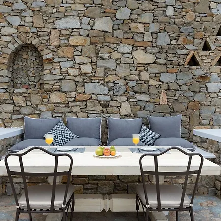 Cova Mykonos Apart-hotel