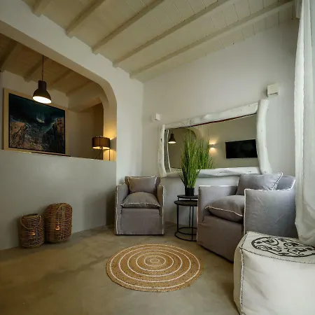 Cova Mykonos 4*