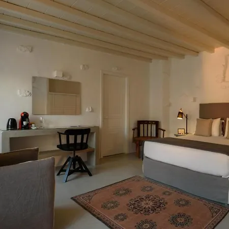 Cova Mykonos 4*